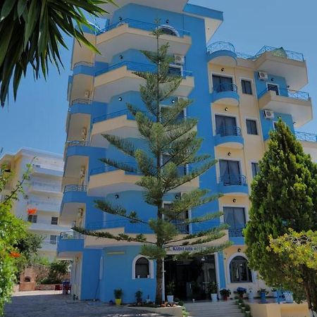 Blue Heaven Hotel Sarandë Esterno foto