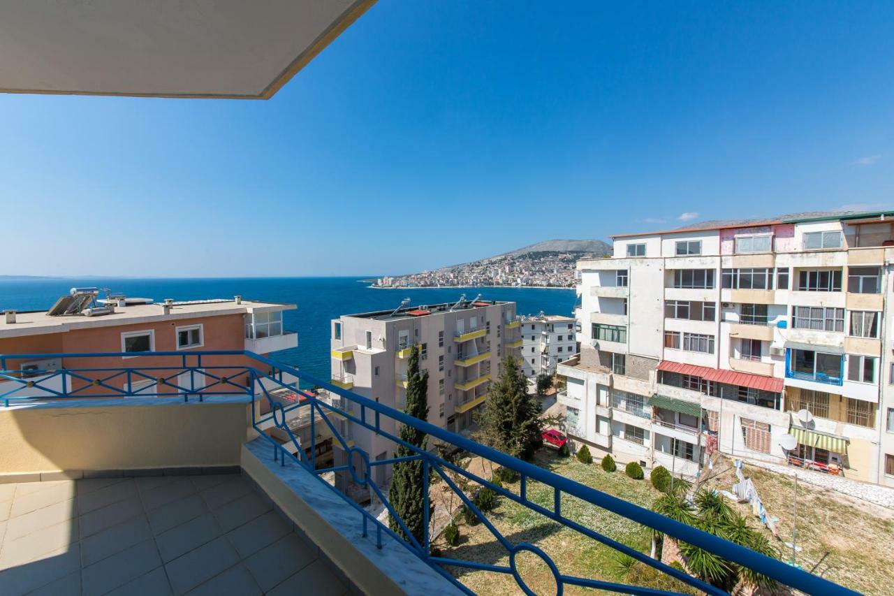 Blue Heaven Hotel Sarandë Esterno foto